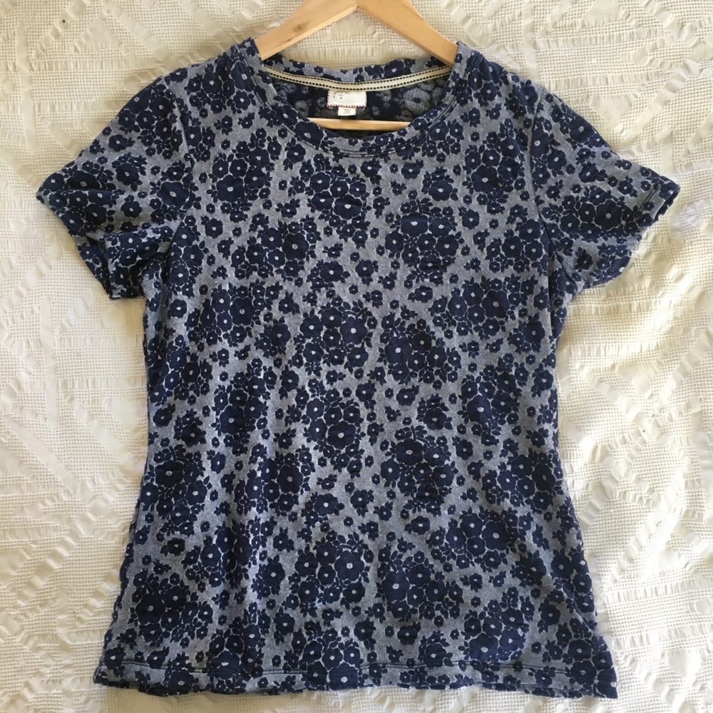 Anthropologie Blouse/Tee size M